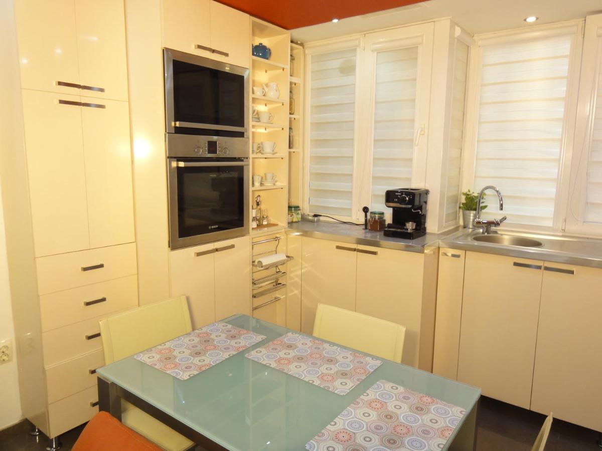 Apartment Sofia Lux Top Center Екстер'єр фото